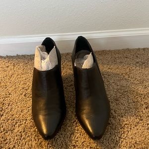 Rockport Black Shooties